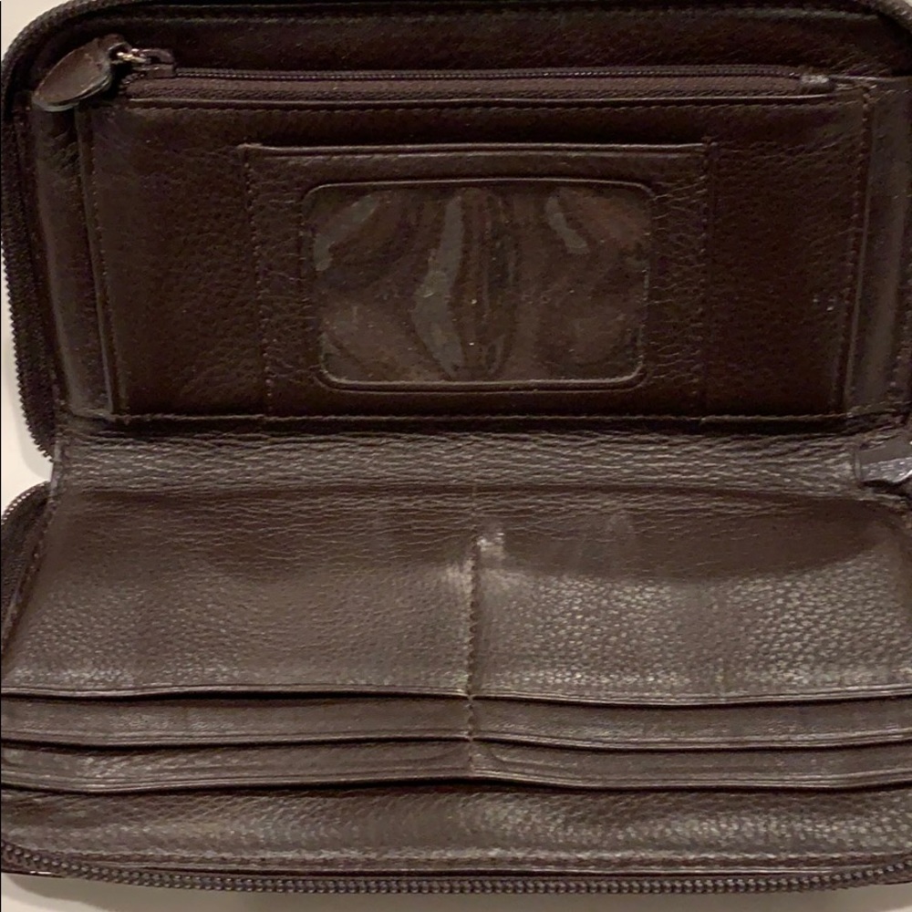 Brighton Wallet - Picture 2 of 4